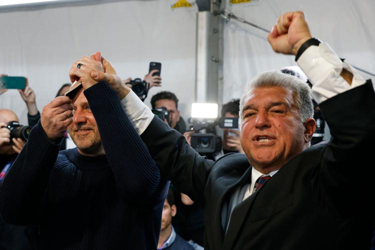 De publieke verontwaardiging rond Xavi overschaduwde de verkiezing van Joan Laporta niet